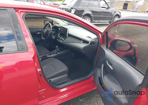 2021 Toyota Corolla Le z USA, uszkodzony, nr VIN JTDEPMAE7MJ154062